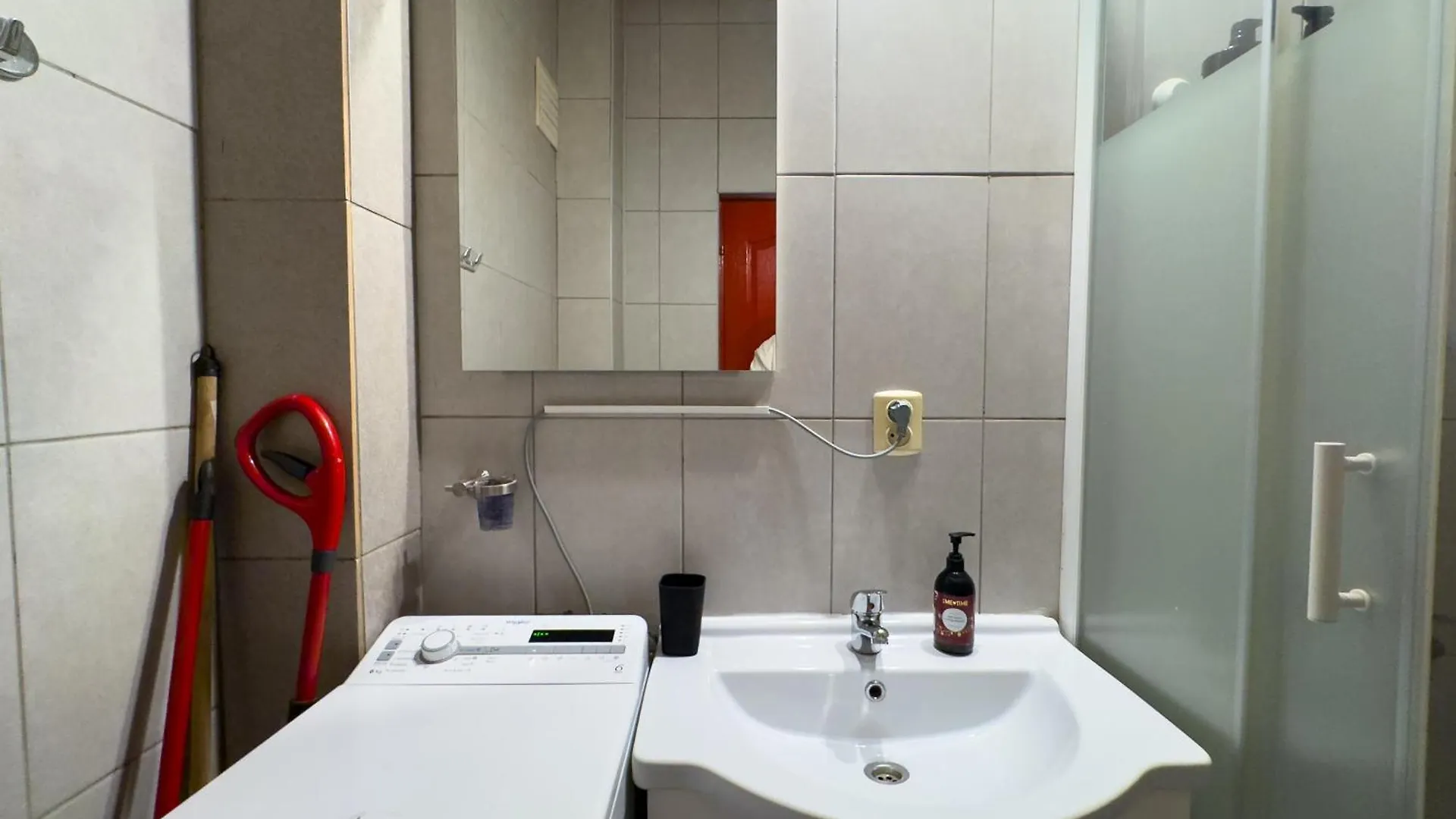 Central Retreat Apartments Universitate Bucharest Romania