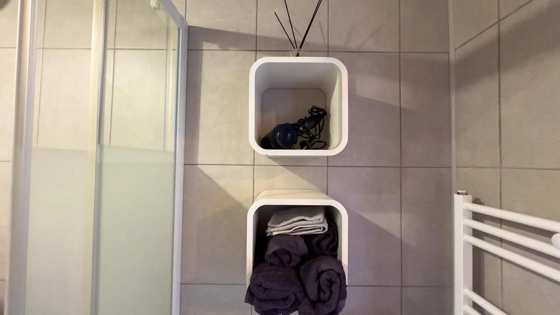 Central Retreat Apartments Universitate Bukarest 0*,